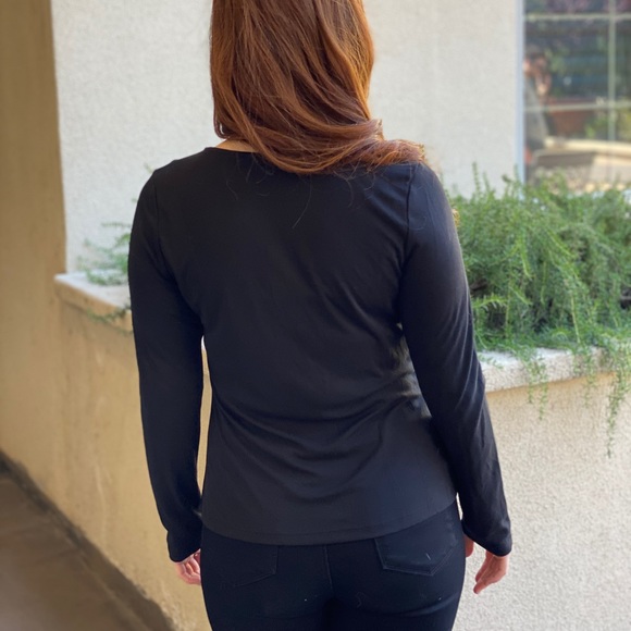 ribbed v neck peplum top - Picture 3 of 4